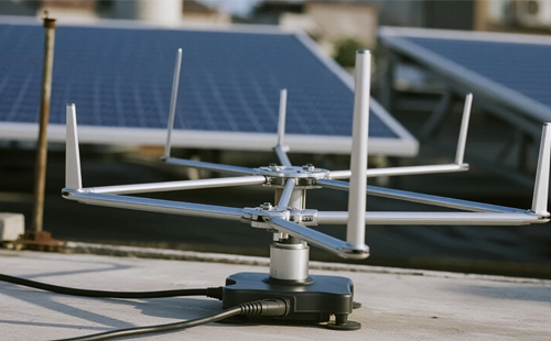 Como antenas multibanda simplificam a aquisição para fabricantes de dispositivos inteligentes?